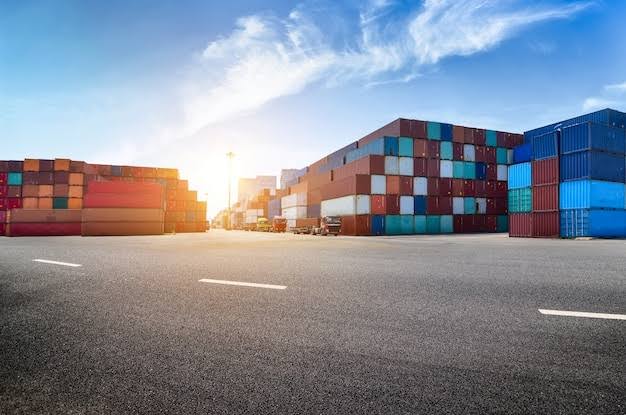 Container truck transport